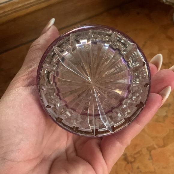 Ebeling & Reuss Amethyst Cut to Clear Crystal Tumbler - Picture 4 of 4